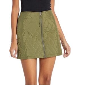 NWT Steve Madden (REVOLVE)‎ Women’s Emerson Quilted Zip Front Skirt